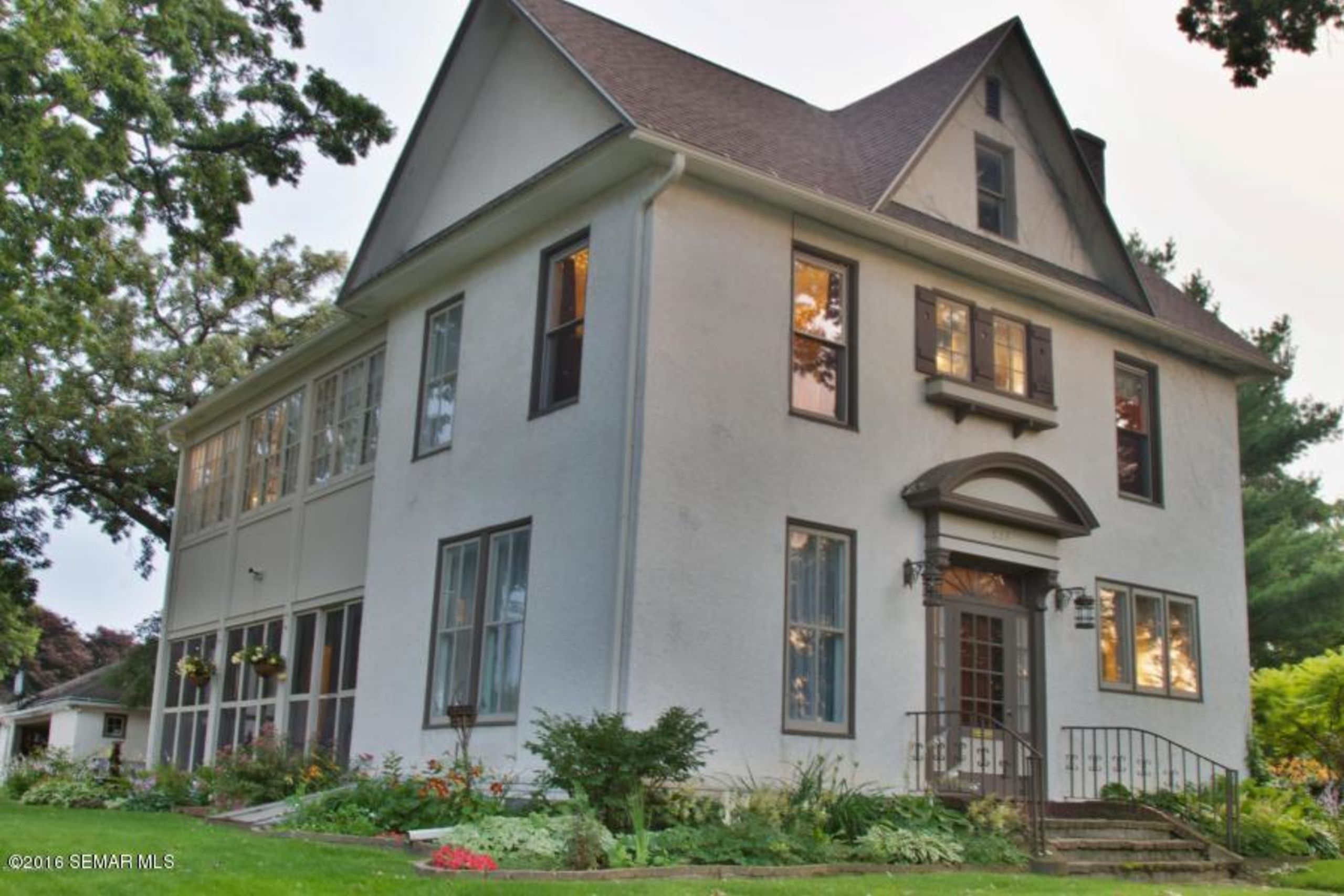 Kelly Meyer, Keller Williams Premier Realty, Caledonia MN